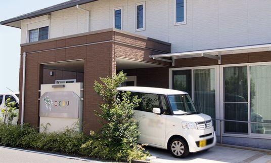 エントランス外観