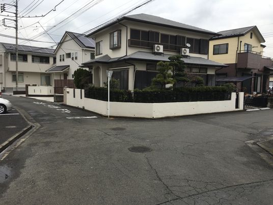 住宅街の外観  
