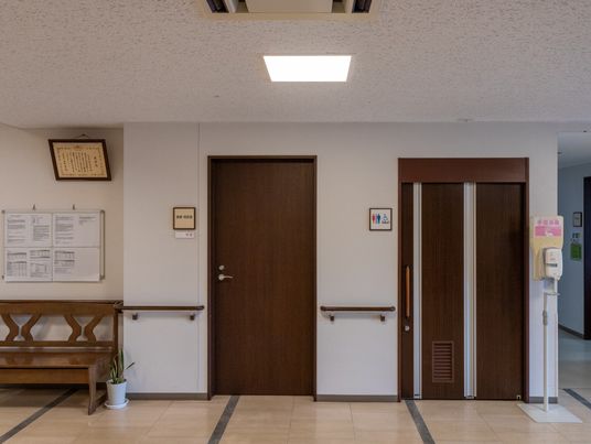 広々とした廊下