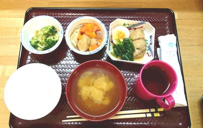 栄養バランスの食事セット
