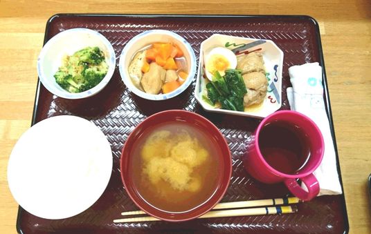栄養バランスの食事セット