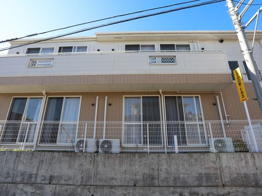 日当たり良好な建物外観