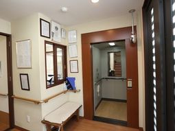 温かみのある廊下