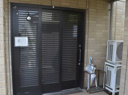 エントランスまわり