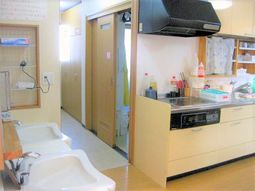 清潔なキッチン一角