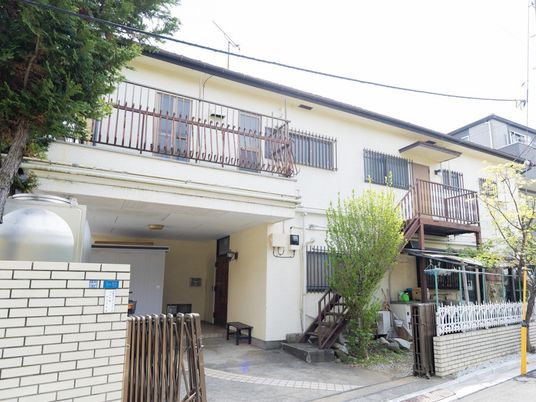 外観の建物  