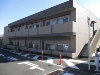 清潔感のある外観の建物