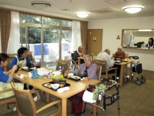 スタッフと利用者の食堂