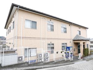 外壁タイルの落ち着いた建物