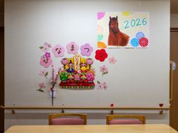 壁面の装飾と展示物