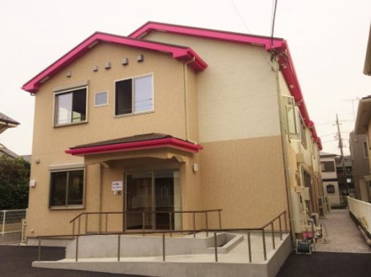 アクセス良好な外観