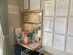 情報満載の受付コーナー