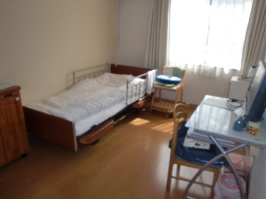 日当たりの良い広々とした居室