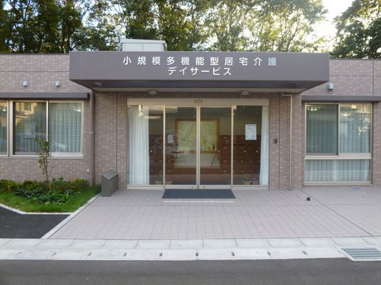 建物のエントランス