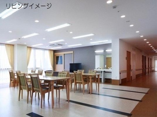 広々とした食堂スペース