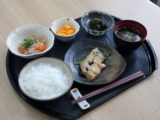 和食の配膳セット