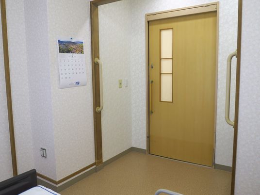 居室のドア近く