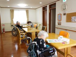 温かみのあるダイニング
