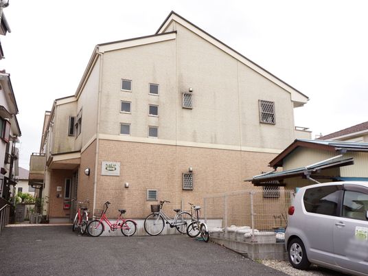 清潔感のある施設外観