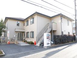 明るく清潔感のある外観