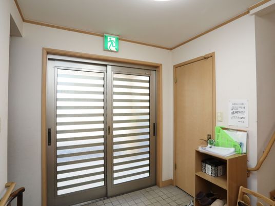 出入り口付近撮影