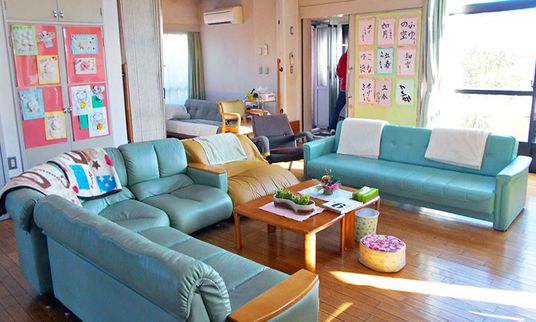 自然光が差し込む部屋