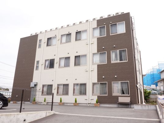 清潔感ある建物の外観