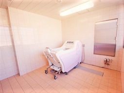 清潔な浴室の様子