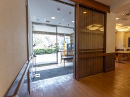 室内の出入り口の様子