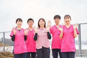 笑顔のスタッフ達