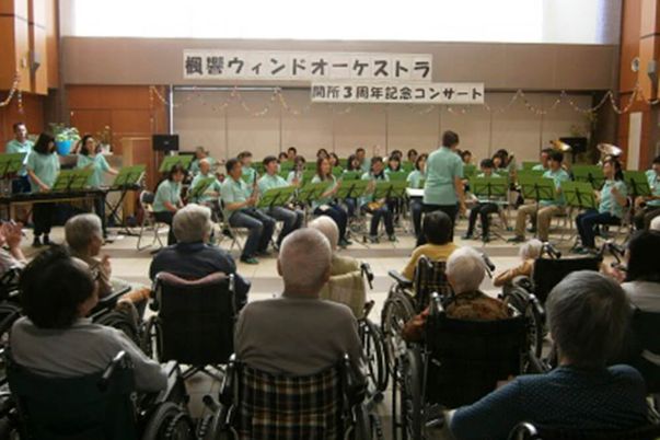 音楽イベントの多目的室
