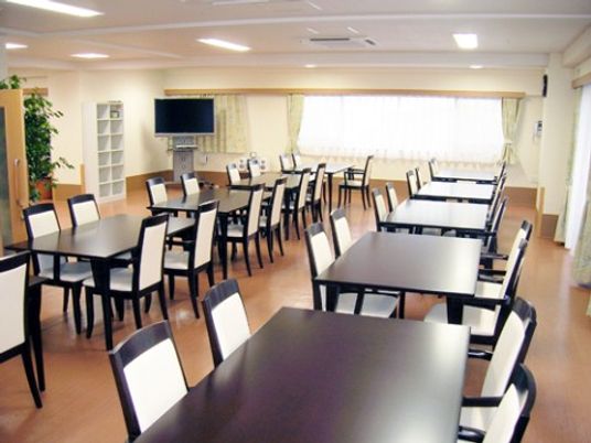 清潔感のある食堂