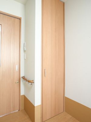 廊下と扉