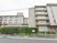 清潔感のある建物エントランス