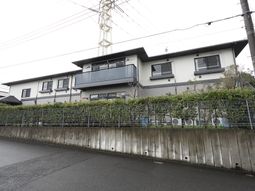 現代的な建物の外観