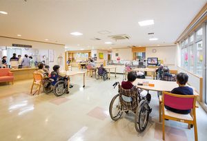 ゆったり過ごせる食堂
