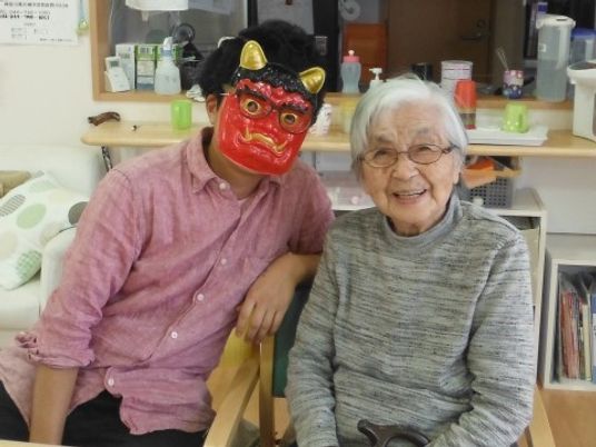 お祭り気分を味わう居室