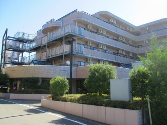 施設の外観全景