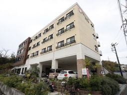 多階建ての現代建築