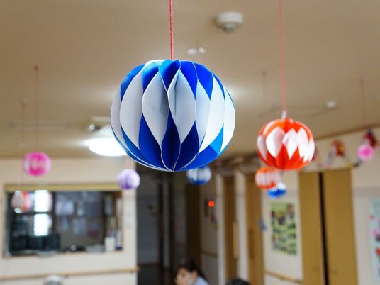 中央に吊るされた飾り