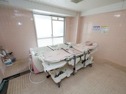 特殊浴槽の設置浴室