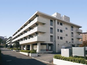 きれいな外観の建物