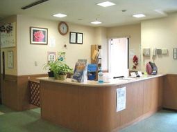 明るい受付ロビー