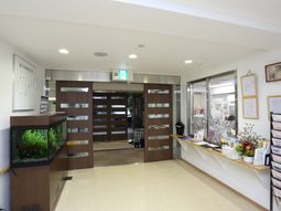 清潔なフロントエリア