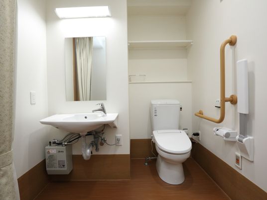 バリアフリーのトイレ設備