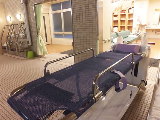 使いやすい介護浴槽