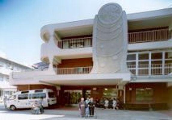 広々とした外観