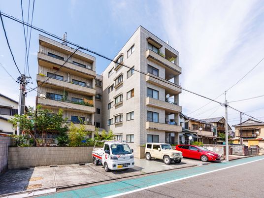 外観のマンション  