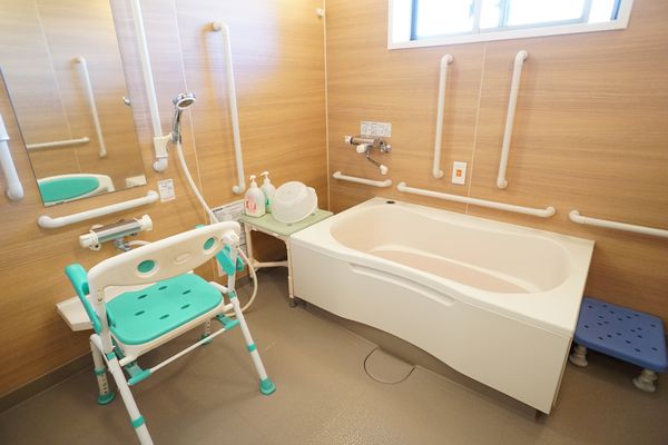 バリアフリー浴室の設備