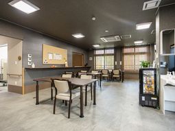 明るい食堂です  